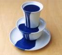 кофейная чашка в стиле сюрреализма / дизайнер Густав Норденскёльд (Gustaf Nordensk?ld)