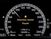 Attention Assist - датчик усталости водителя автомобиля.