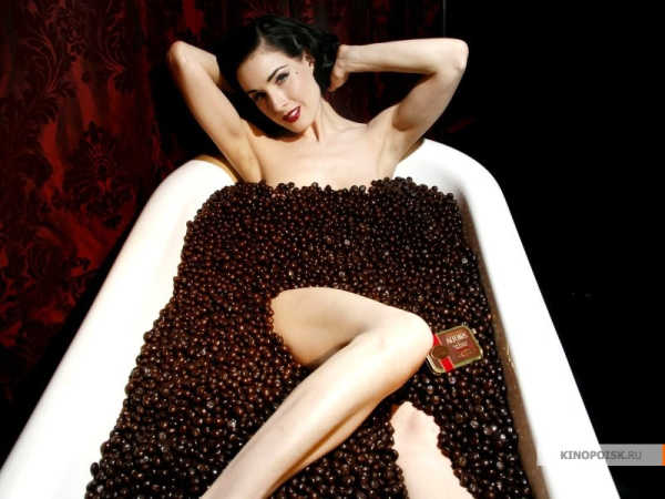 Dita von Teese by Altoids Dark Chocolate Dipped Mints | Дита фон Тиз в рекламе шоколадных конфет